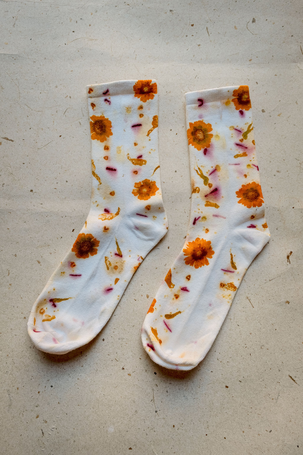 Calcetines Florales Blancos