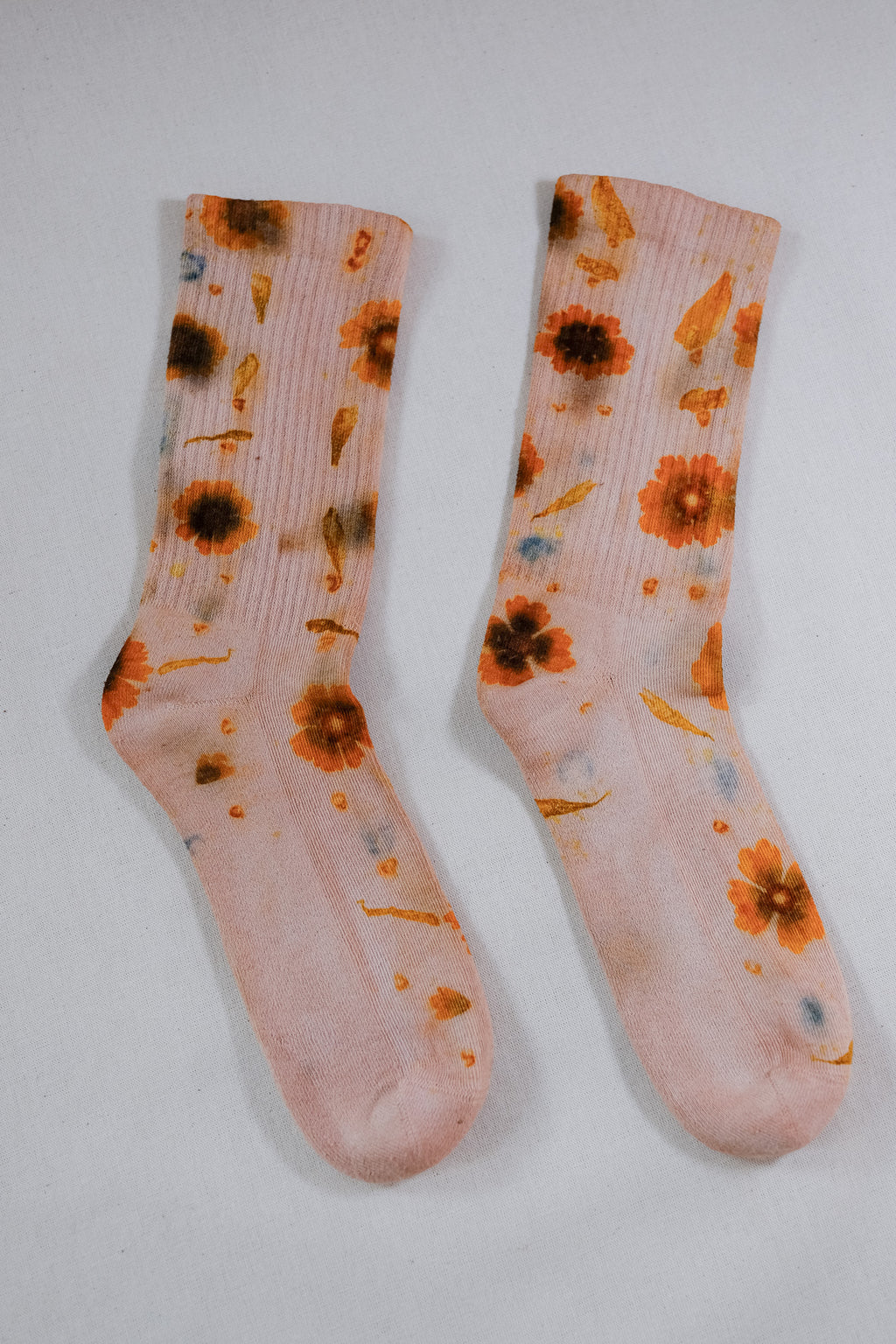 Calcetines Florales Teñidos